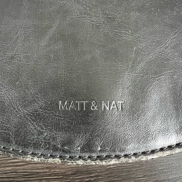 Black Matt and Natt Side Body Purse - Picture 4 of 5